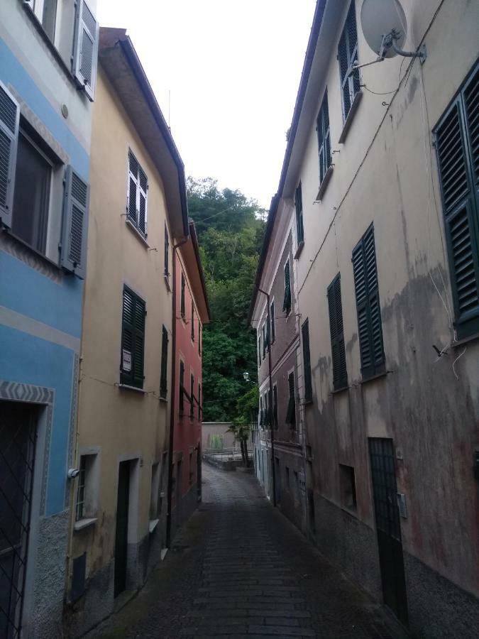 Appartamento Arredato Uso Turistico "La Nocciola" Mezzanego Exterior photo